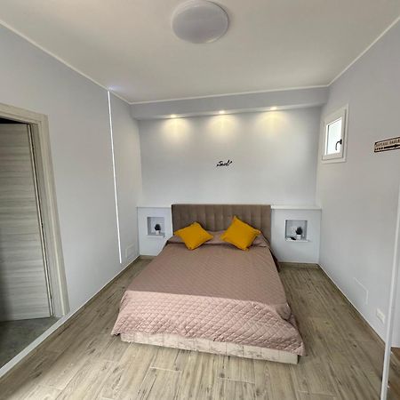 Apartmán Fcoairporthouse Fiumicino Exteriér fotografie